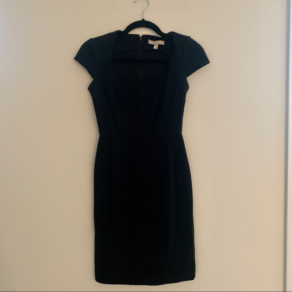 Banana Republic Little Black Dress - 00P